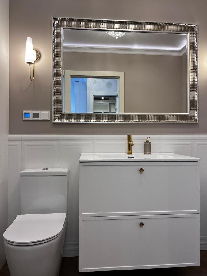 Appartement Nr 12 Europa22 Exclusive Z Garazem Podziemnym à Tomaszów Mazowiecki Extérieur photo