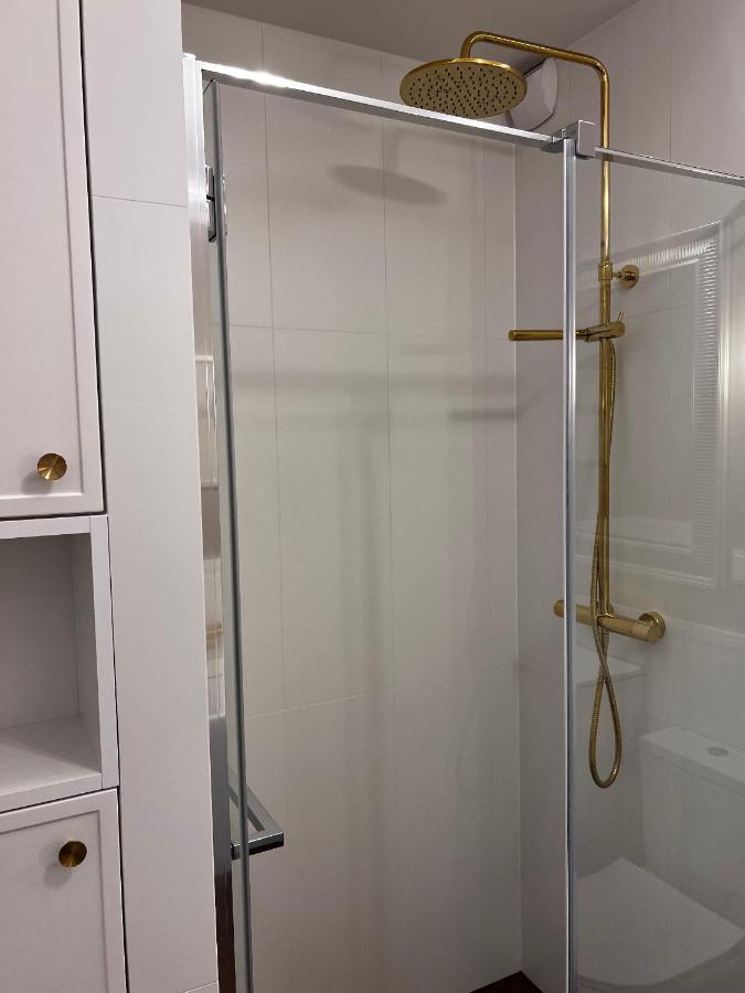Appartement Nr 12 Europa22 Exclusive Z Garazem Podziemnym à Tomaszów Mazowiecki Extérieur photo